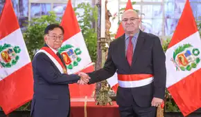 Carlos Díaz Dañino jura como nuevo ministro de Defensa en reemplazo de Luis Arroyo