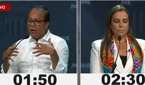 Roberto Sánchez: "Con 200 mil muertos en pandemia, usted señora (Fiorella Molinelli) era presidenta de EsSalud, ¿cómo puede dormir?"