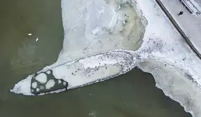 Un espectáculo inusual en el Mar Báltico: un naufragio de 400 años de antigüedad queda al descubierto debido al bajo nivel del mar