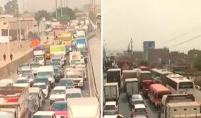 Accidente en Puente Piedra genera fuerte congestión vehicular en la Panamericana Norte