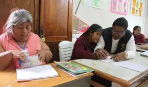 Analfabetismo materno empeora las tasas de mortalidad infantil en Perú