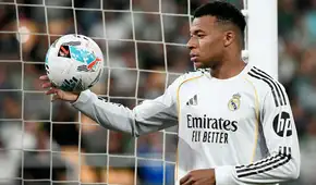 Real Madrid vuelve a tropezar y le deja servida LaLiga a Barcelona: empató 1-1 en su visita a Betis