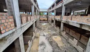 Fábrica de chocolates invade obra de hospital de S/159 millones en Loreto: no advirtieron terreno ocupado