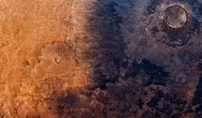 Una extraña mancha se expande en Marte desde hace 5 décadas y desafía lo que sabemos sobre el planeta vecino de la Tierra