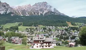 Científicos buscan voluntarios sanos dispuestos a vivir gratis en los Alpes durante un mes: alojamiento, comida y 400 euros