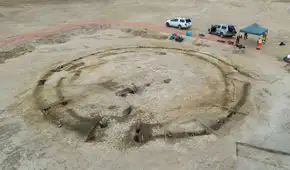 Arqueólogos creyeron encontrar una pieza de maquinaria agrícola antigua, pero era en realidad una llanta de carruaje de la Edad de Hierro