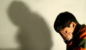 La psicología desmonta el mito de la crianza en los años 60 y 70: los niños no se volvieron más fuertes por sus padres, sino porque aprendieron a sobrevivir sin ellos