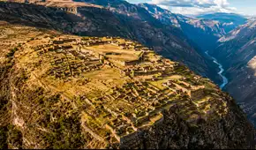 Arqueólogos descubren en Perú ciudadela inca 4 veces más grande que Machu Picchu con casi 3.000 lentejuelas de oro, plata y cobre