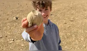 Un niño de 8 años descubre un fragmento de estatuilla romana de 1.700 años de antiguedad mientras hacía senderismo