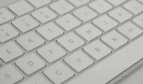 ¿Sabías para qué sirve la pequeña rayita en las teclas F, J y el número 5 de tu teclado?