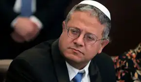 Ministro israelí Ben-Gvir provoca condena internacional tras humillar a activistas que llevaban ayuda humanitaria a Gaza