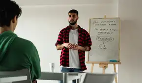 Lo que Cristian Ayala descubrió sobre los hombres y las creencias que arrastran durante años