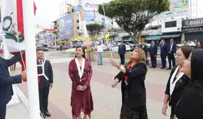 Presidenta de la corte del Santa lidera primer izamiento del pabellón nacional de su gestión
