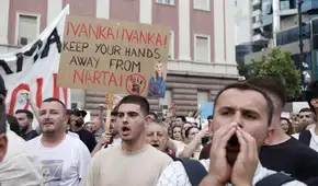 Miles protestan en Albania contra un megaproyecto vinculado al yerno de Trump valorado en más de 1.200 millones de dólares