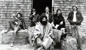 La arriesgada canción de 17 minutos que desafió las reglas del rock y sigue siendo un clásico 49 años después