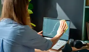 El hábito que muchos ignoran y que puede reducir la vida útil de tu computadora para siempre, advierten especialistas