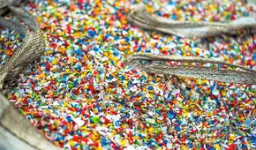 Los microplásticos en la atmósfera están calentando el planeta y alimentando el cambio climático, según estudio