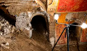 Cerca del Coliseo de Roma: adolescentes descubren una lujosa casa romana de hace 1.800 años bajo el gimnasio de su escuela