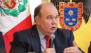 Rafael López Aliaga pide al presidente del JNE que su accesitario ocupe su lugar en el Senado