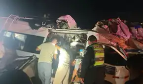 Tragedia en la Panamericana Norte: choque entre miniván y tráiler deja 6 fallecidos y 9 heridos en Huaura