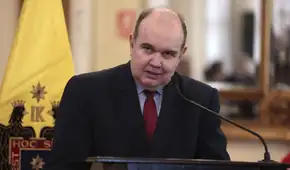 JNE acepta declinación de López Aliaga al cargo de senador