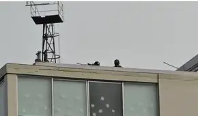 Francotiradores y unidades tácticas de la Policía se despliegan en Palacio de Gobierno y alrededores