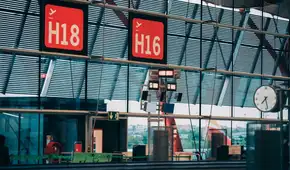 China construye un gigantesco aeropuerto sobre una isla artificial de 20 km²: el mayor desafío no está en la ingeniería