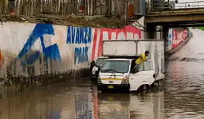 Lluvia en Lima: distritos amanecieron con calles inundadas y tránsito afectado por pistas resbalosas