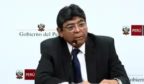 Ministro de Economía asegurá que no se reducirán feriados y que sueldo mínimo se aumentará en dos etapas
