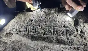 Arqueólogos desenterraron una rara y misteriosa piedra rúnica en un yacimiento antiguo en las Islas Feroe