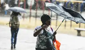 Caracas queda bajo el agua tras intensas lluvias que dejan tres muertos y arrasan zonas afectadas por el sismo