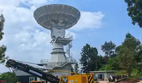 China avanza con un radiotelescopio de 110 metros que podrá girar 360 grados y apuntar al cielo con una precisión extraordinaria