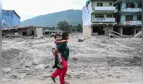 Al menos 584 muertos deja devastador deslave entre Nepal y China, además, de 1.900 personas desaparecidas
