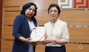Corte de Piura reconoce trayectoria de trabajadora judicial tras 47 años de servicio
