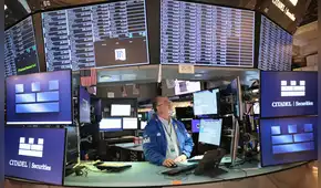 Wall Street se desploma ante la incertidumbre por las empresas de IA y el llamado de sus líderes a frenar el desarrollo