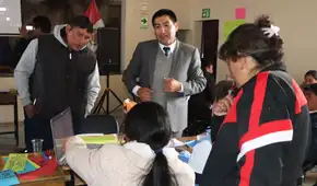 Juntos por el Perú propone castigar con 8 años de cárcel agresiones contra docentes