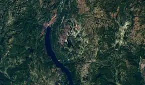 Un astrónomo aficionado buscaba dónde acampar en Google Maps y encontró una estructura de 25 km: geólogos confirmaron un impacto de 390 millones de años