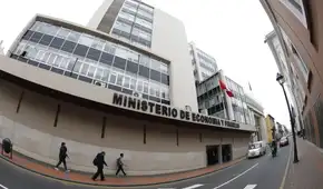 Déficit fiscal en Perú llega a 1% del PBI a agosto, según el BCRP