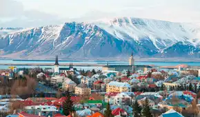 Buscan voluntarios para vivir gratis en Islandia con tres comidas diarias y dos días libres a cambio de ayudar 32 horas por semana
