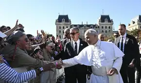 León XIV inicia su visita por Francia y reclama diálogo ante el riesgo de una nueva carrera nuclear mundial