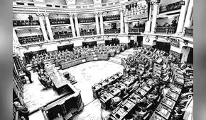 De escorpiones y ranas, por Marisa Glave