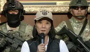 Keiko Fujimori, rodeada de militares, dice que agredieron a su ministro en el Senado: "Le expreso mi total respaldo" Keiko Fujimori, rodeada de militares, dice que agredieron a su ministro en el Senado: "Le expreso mi total respaldo"