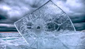 Científicos crean nuevo tipo de “superhielo”: 10 veces más resistente que el hielo común y casi tan fuerte como el cemento