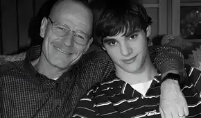 Bryan Cranston, estrella de ‘Breaking Bad’, lamenta la muerte de RJ Mitte, su hijo en la ficción: “Es devastador saber que se quitó la vida”