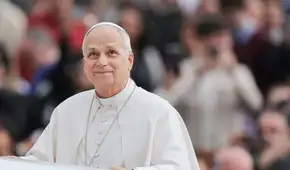 Papa León XIV pasa primera ''noche tranquila'' tras operación, según el Vaticano: ''Continuamos rezando''