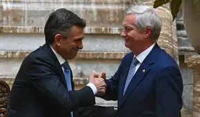 Bolivia y Chile firman memorando para desarrollar un “corredor bioceánico” de fibra óptica que conecte el Pacífico y el Atlántico