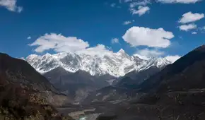 Un terremoto de magnitud 7.0 sacudió la región del Tibet en China y deja al menos 16 muertos Un terremoto de magnitud 7.0 sacudió la región del Tibet en China y deja al menos 16 muertos