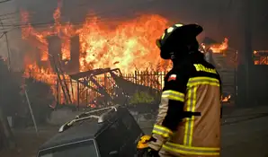 Incendios en Chile dejan al menos 16 fallecidos y más de 50.000 personas evacuadas