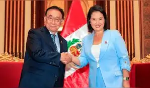 Keiko Fujimori se reúne con el presidente Balcázar en Palacio de Gobierno