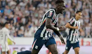 Alianza Lima ganó 2-1 a CD Moquegua en Matute y sigue liderando el Torneo Apertura